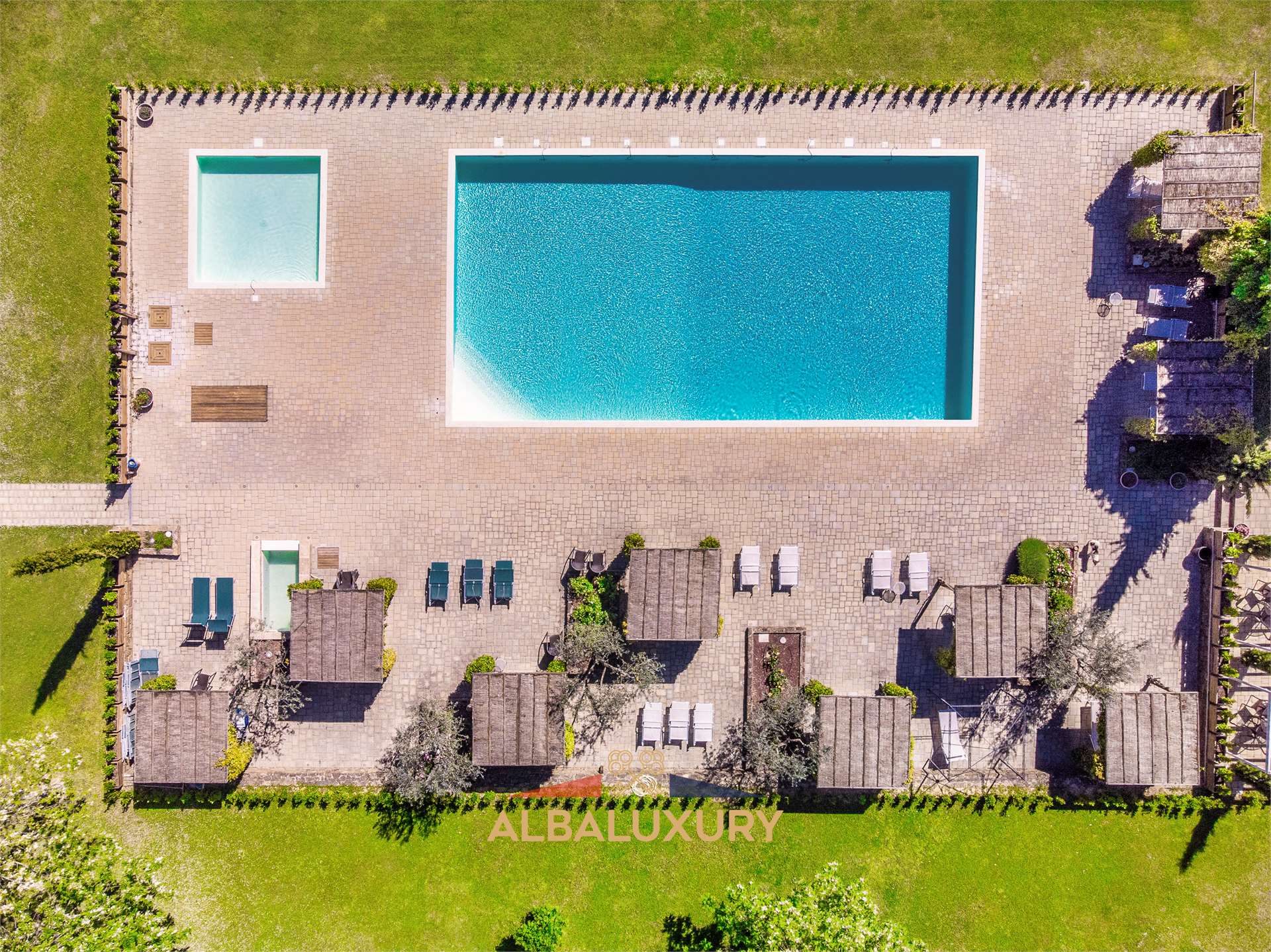 Alba Luxury on Global viewr.com