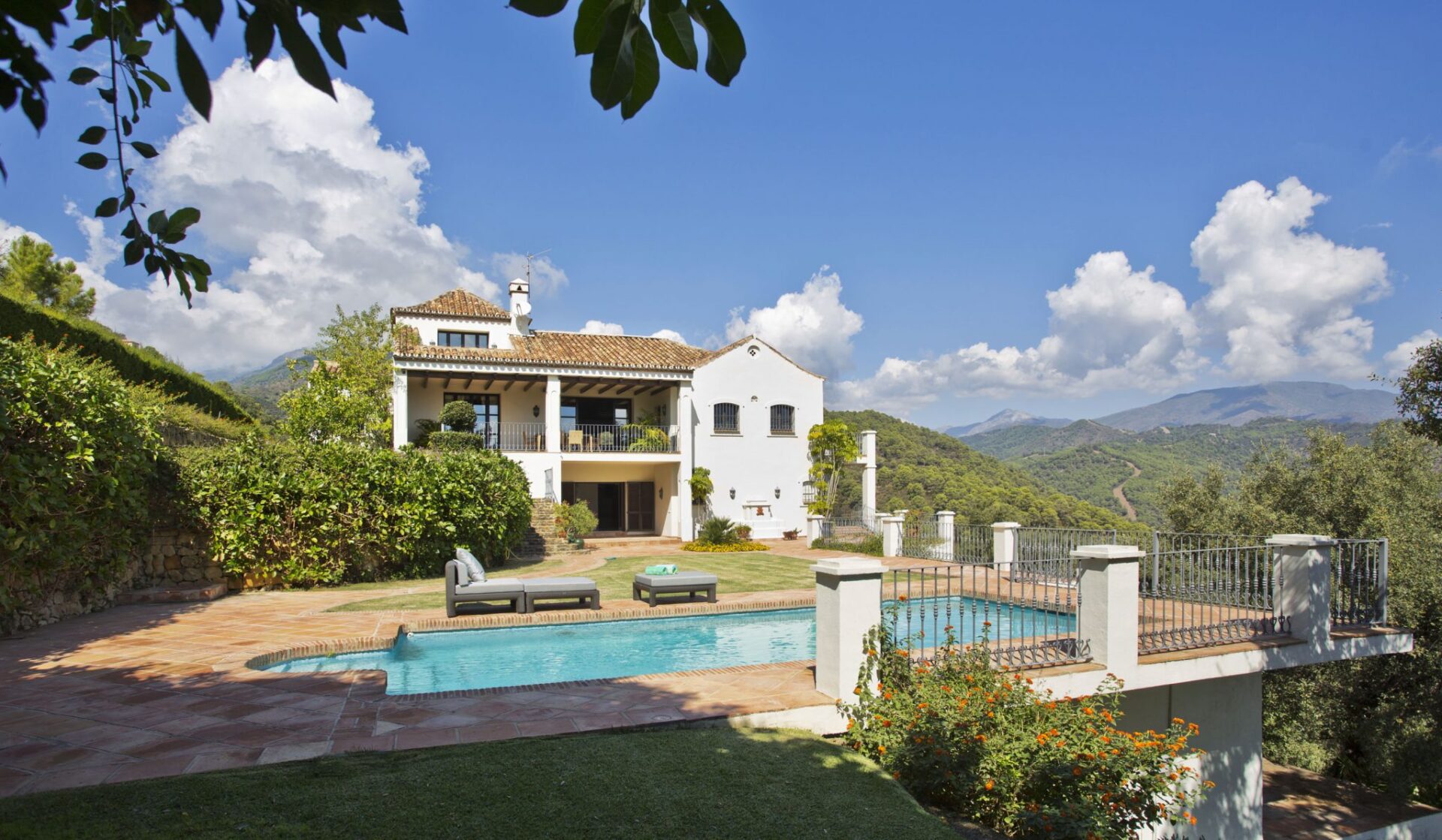Cilo-Marbella-Spain on Global viewr.com
