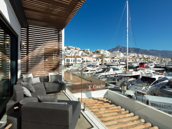 Unique Living on Global viewr.com